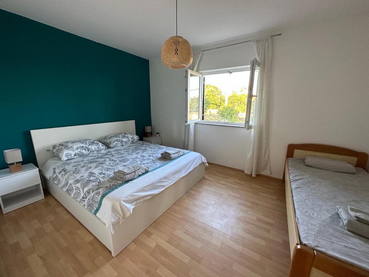 Villa Relax And Unwind: Family-Friendly House Near Zadar In Zagrad Exterior foto